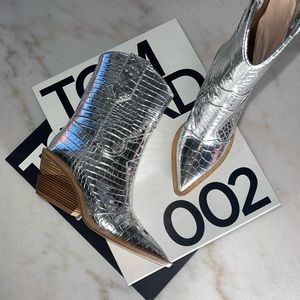 FENDI Cutwalk Crocodile-effect Leather Cowboy Boots In Silver